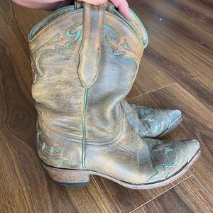 Western cowboy boots